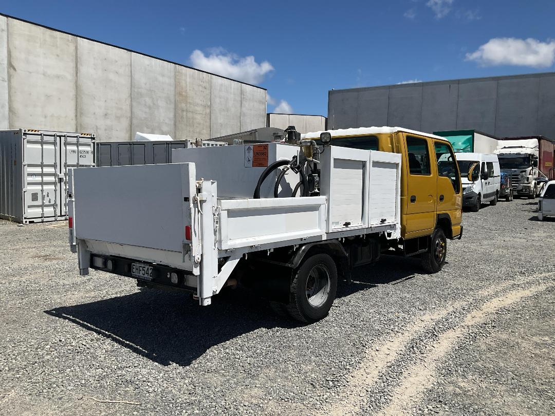 Photo '5' of Isuzu ELF NPR1LR Service Vehicle Photo '5' of Isuzu ELF NPR1LR Service Vehicle