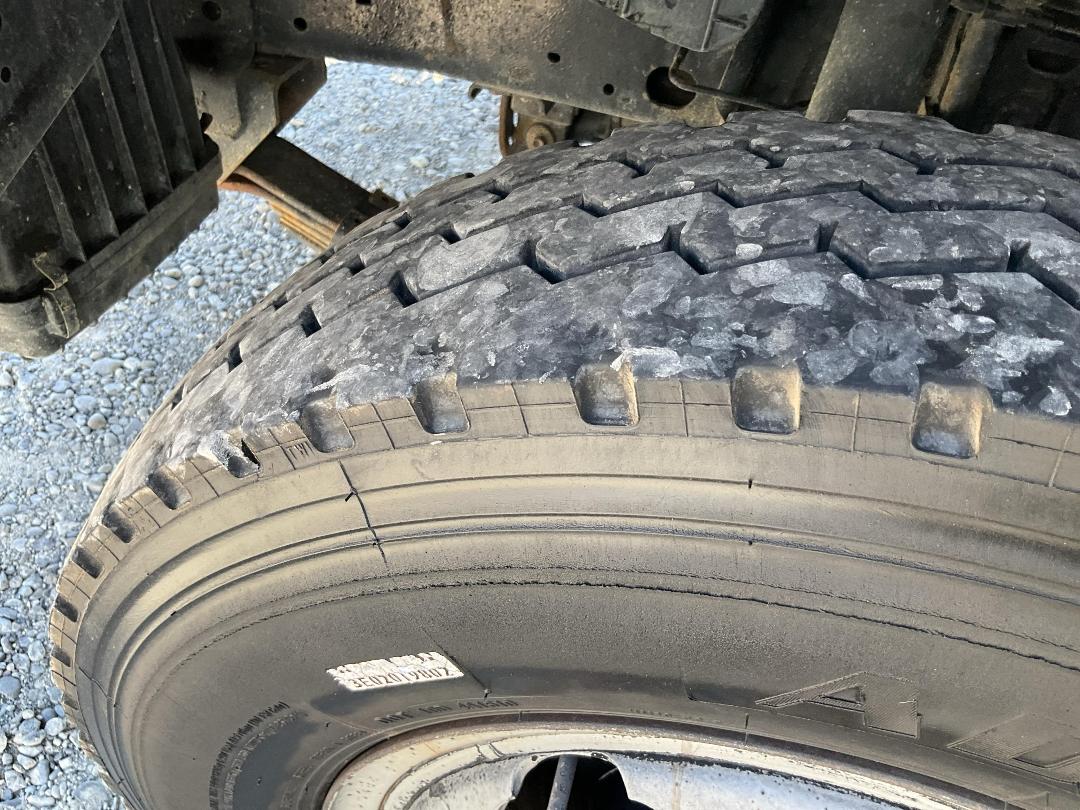 Photo '20' of Isuzu ELF NPR1LR Service Vehicle Photo '20' of Isuzu ELF NPR1LR Service Vehicle