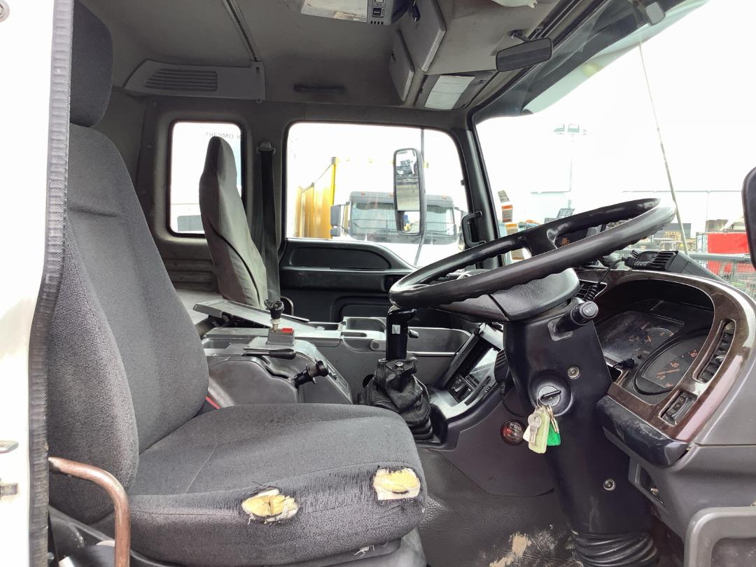 Photo '11' of Isuzu EXZ 390 Tanker