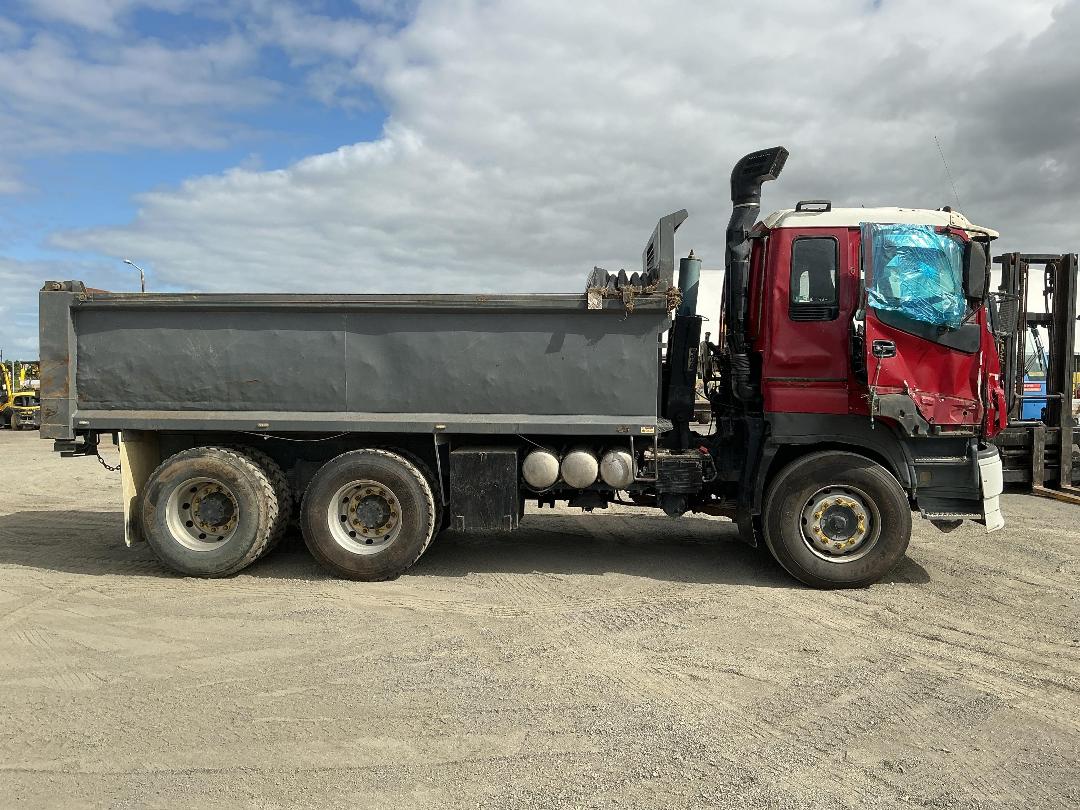 Photo '33' of Isuzu EXZ450 Tipper