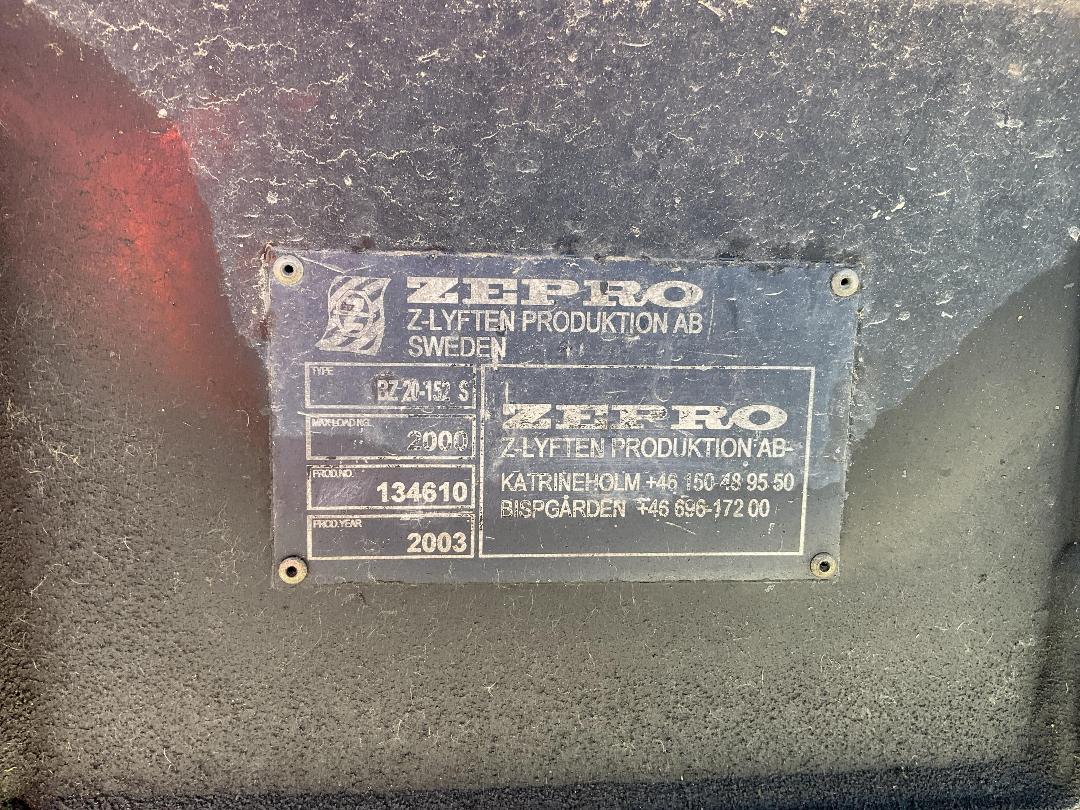 Photo '32' of Isuzu F Series FVZ1400 6X4 TRUCK Curtainsider Photo '32' of Isuzu F Series FVZ1400 6X4 TRUCK Curtainsider