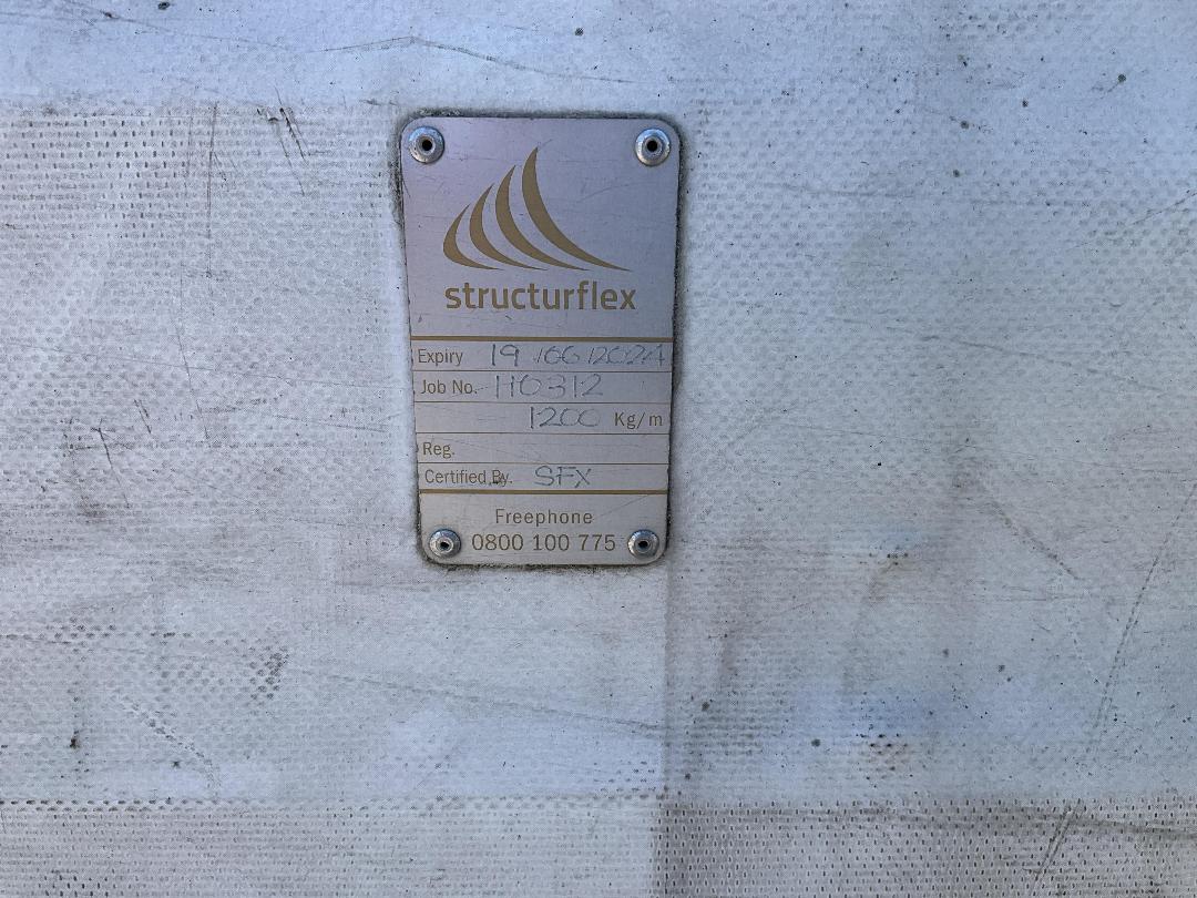 Photo '34' of Isuzu F Series FVZ1400 6X4 TRUCK Curtainsider Photo '34' of Isuzu F Series FVZ1400 6X4 TRUCK Curtainsider