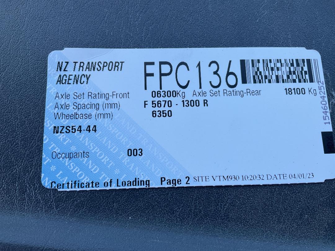 Photo '37' of Isuzu F Series FVZ1400 6X4 TRUCK Curtainsider Photo '37' of Isuzu F Series FVZ1400 6X4 TRUCK Curtainsider