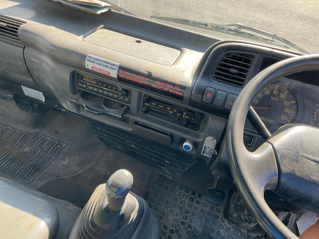 Photo '13' of Isuzu JUSTON NRR35C3 Tipper