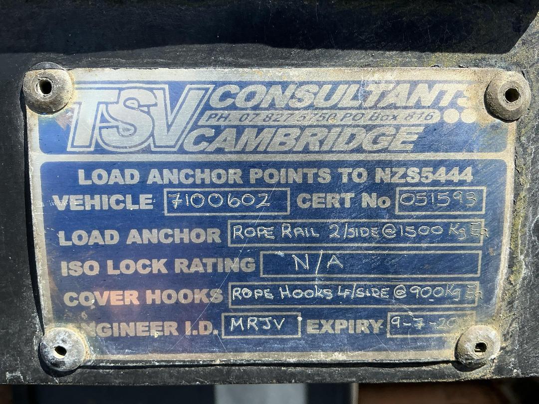 Photo '29' of Isuzu N Series NKR300C 4X2 TRUCK Flat Deck