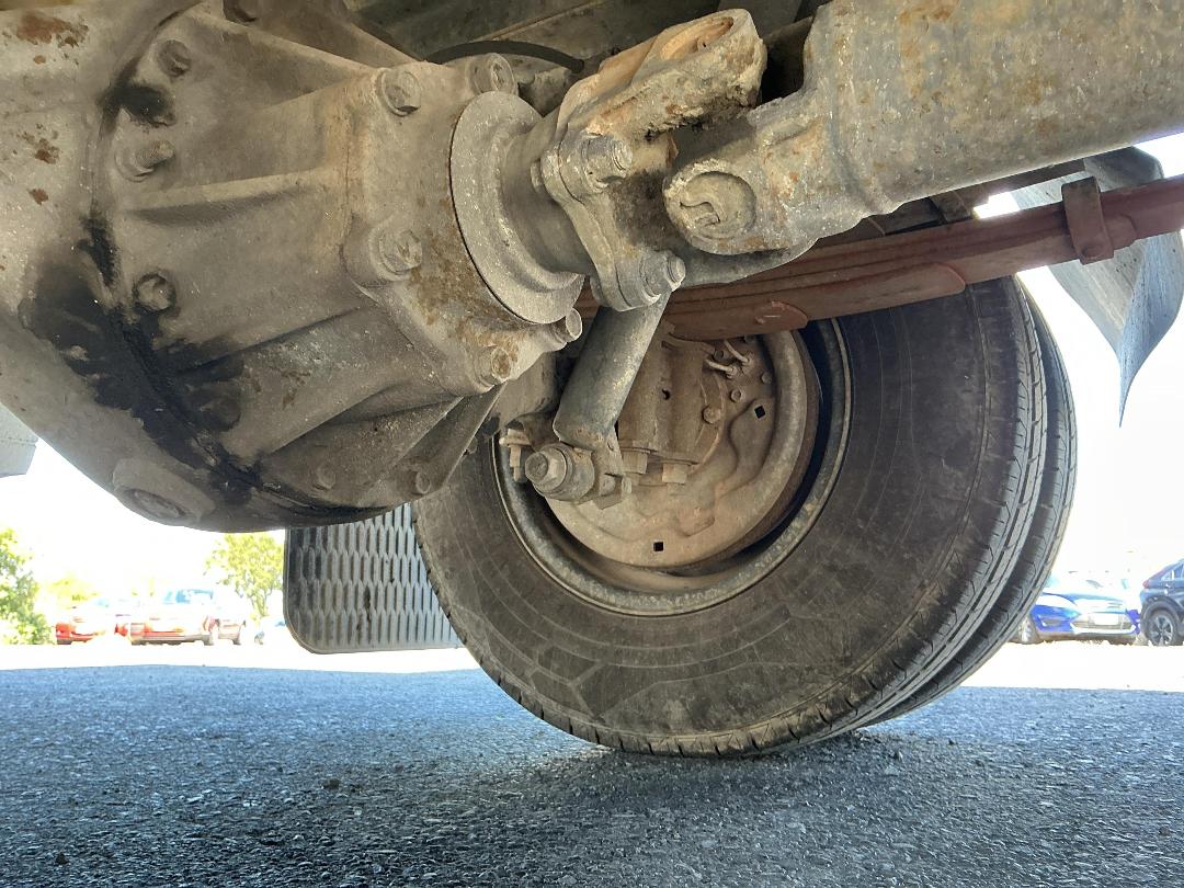 Photo '41' of Isuzu N Series NKR300C 4X2 TRUCK Flat Deck