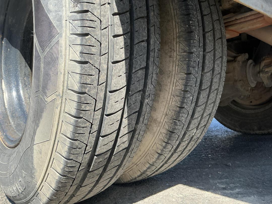 Photo '51' of Isuzu N Series NKR300C 4X2 TRUCK Flat Deck