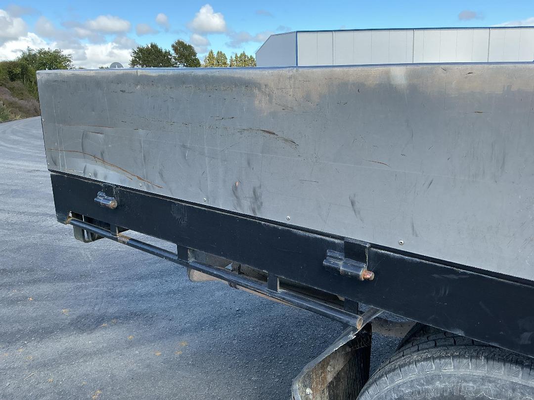 Photo '25' of Isuzu N Series NKR300C 4X2 TRUCK Flat Deck