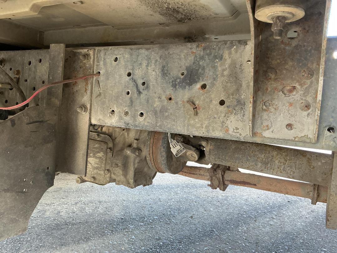 Photo '39' of Isuzu N Series NKR300C 4X2 TRUCK Flat Deck