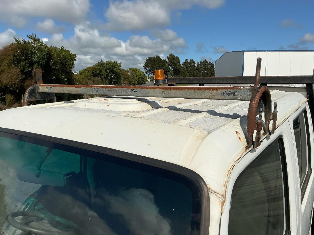 Photo '21' of Isuzu N Series NKR300C 4X2 TRUCK Flat Deck