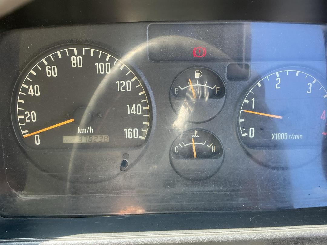 Photo '12' of Isuzu N Series NKR300C 4X2 TRUCK Flat Deck