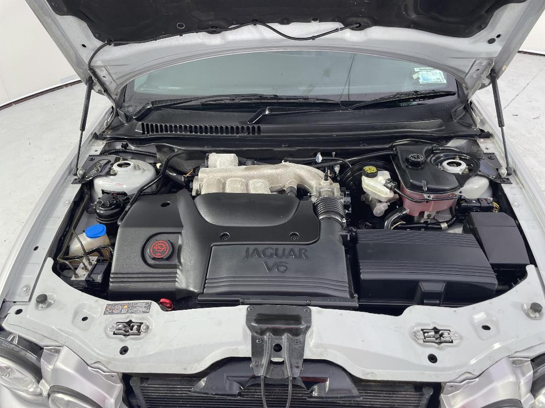 Photo '13' of Jaguar X-Type