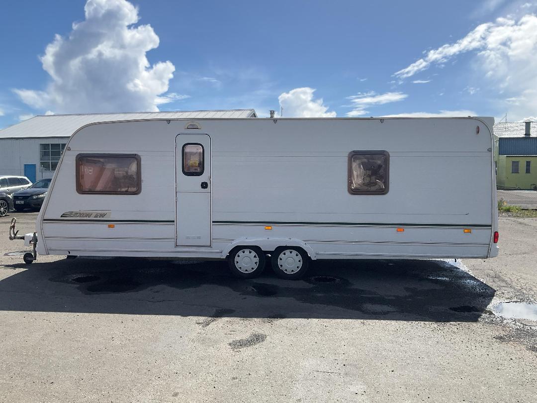 Photo '6' of Lunar Lexon EW Caravan - Tandem Photo '6' of Lunar Lexon EW Caravan - Tandem