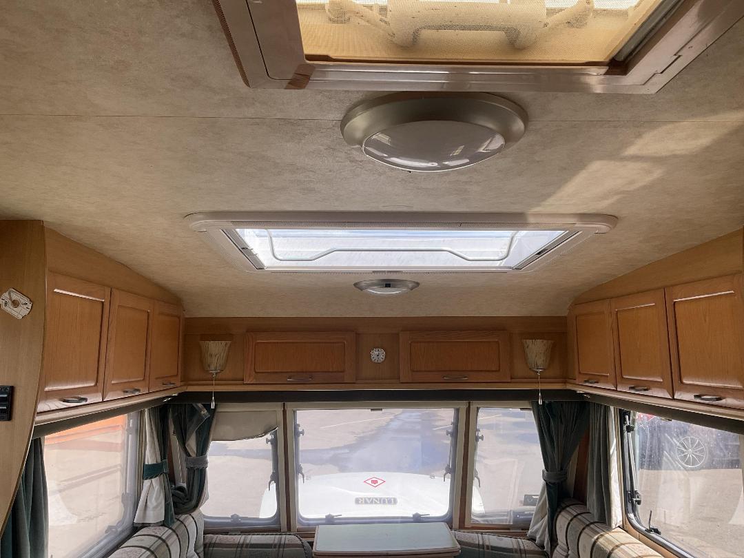 Photo '20' of Lunar Lexon EW Caravan - Tandem Photo '20' of Lunar Lexon EW Caravan - Tandem