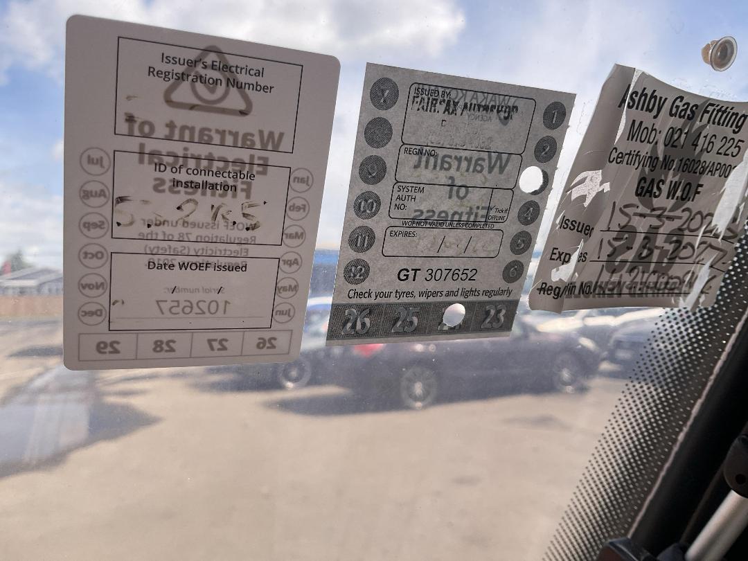 Photo '33' of Lunar Lexon EW Caravan - Tandem Photo '33' of Lunar Lexon EW Caravan - Tandem