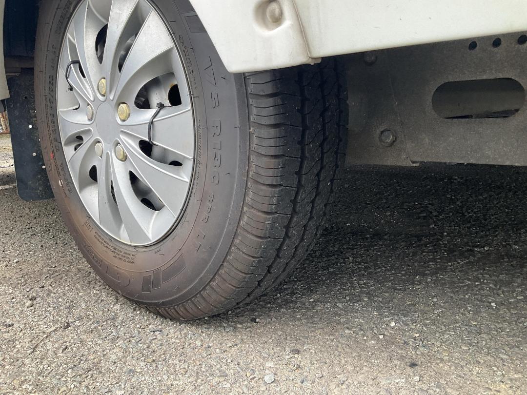 Photo '9' of Lunar Stellar 400 Caravan - Single