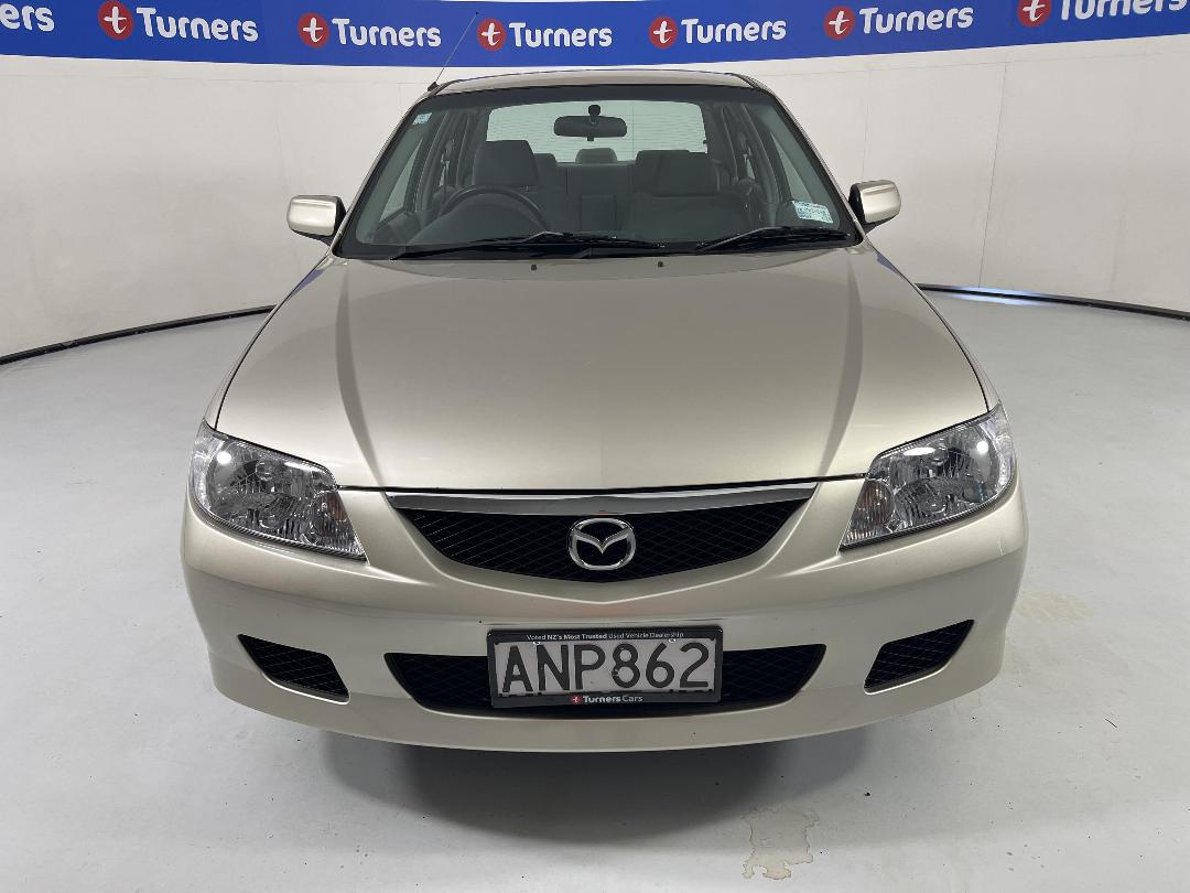 Photo '2' of Mazda 323