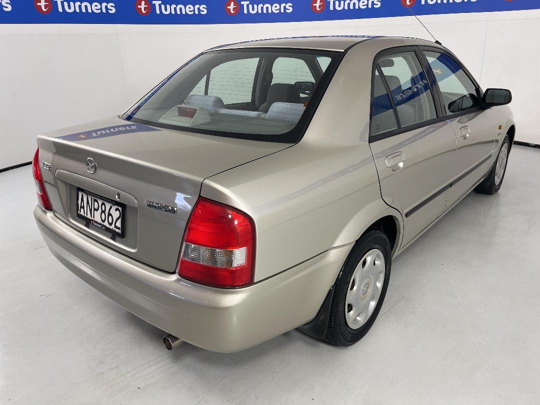 Photo '7' of Mazda 323