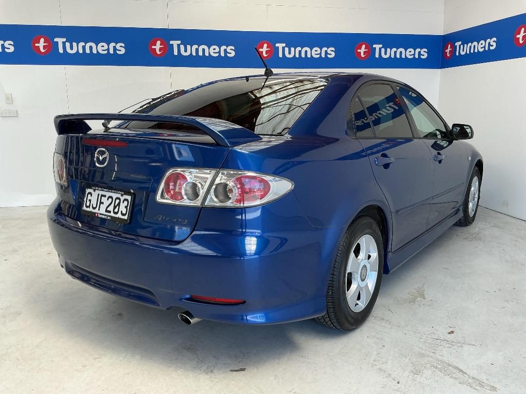 Photo '7' of Mazda Atenza