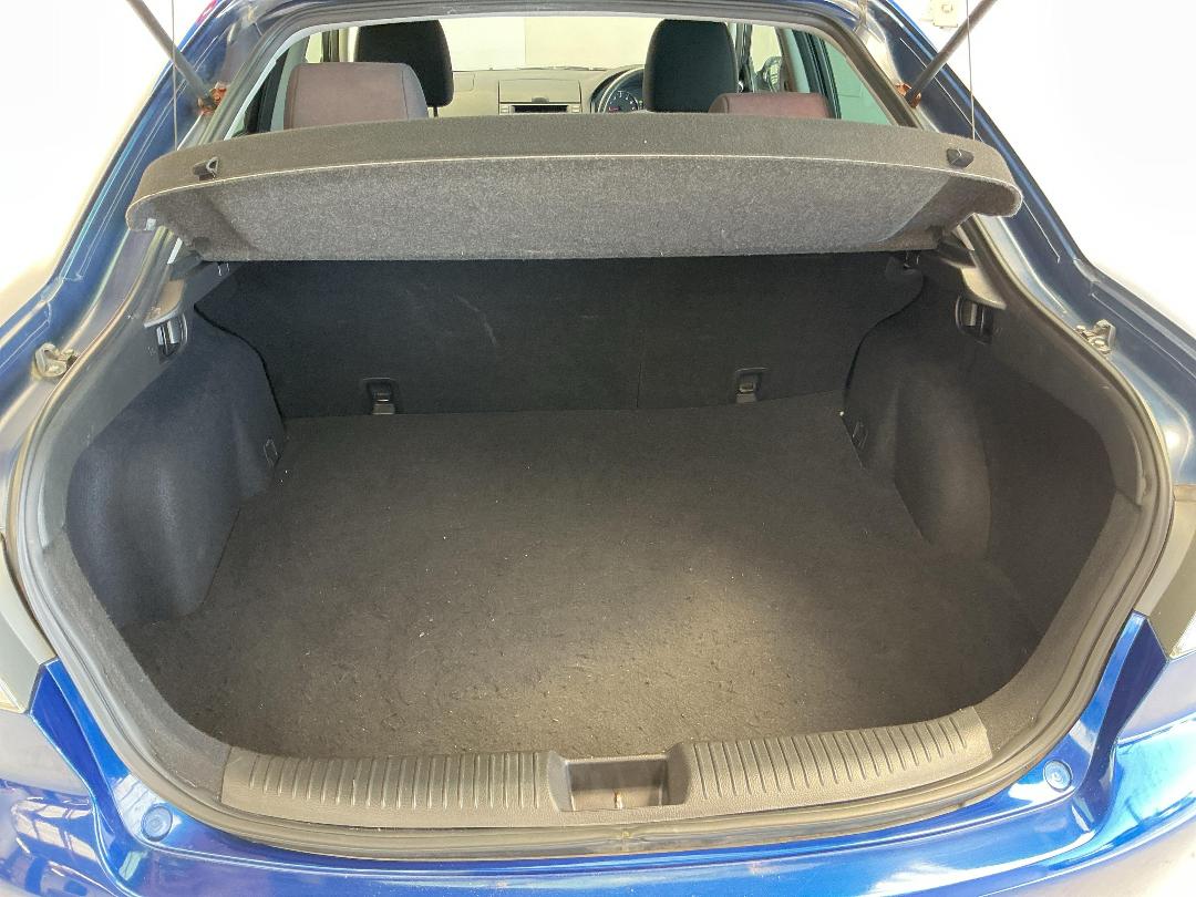 Photo '14' of Mazda Atenza