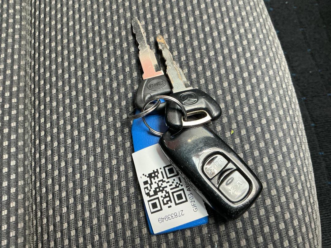 Photo '22' of Mazda Atenza