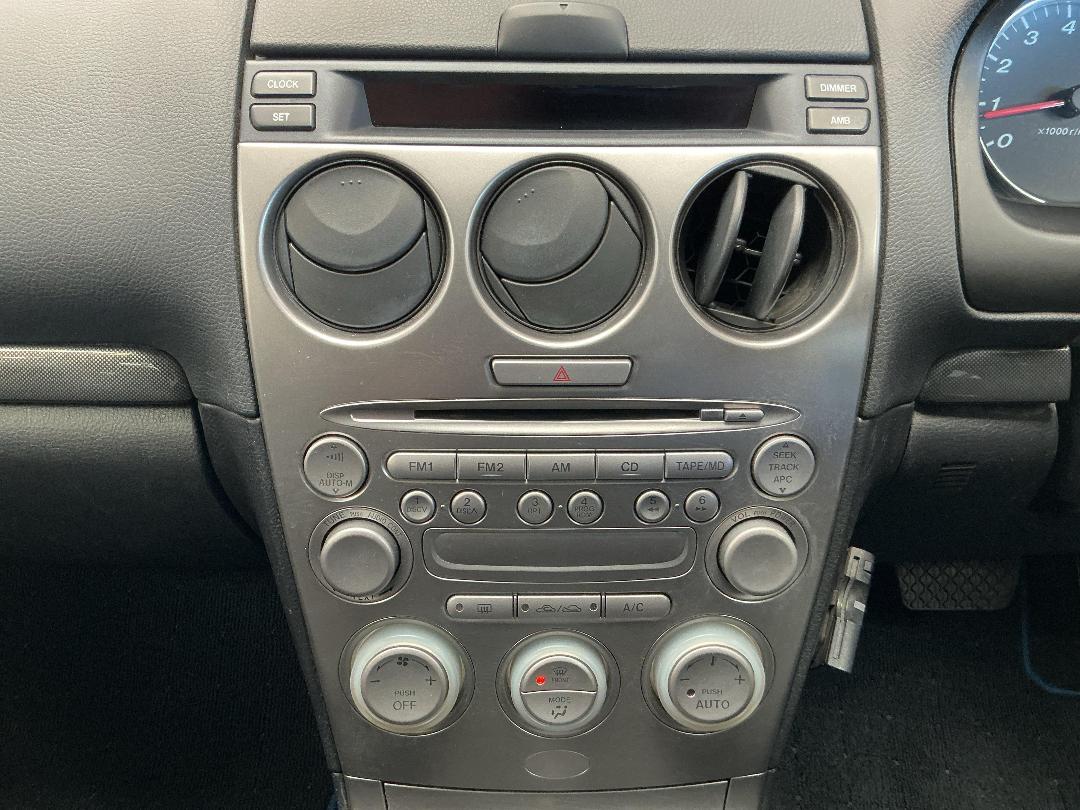 Photo '18' of Mazda Atenza