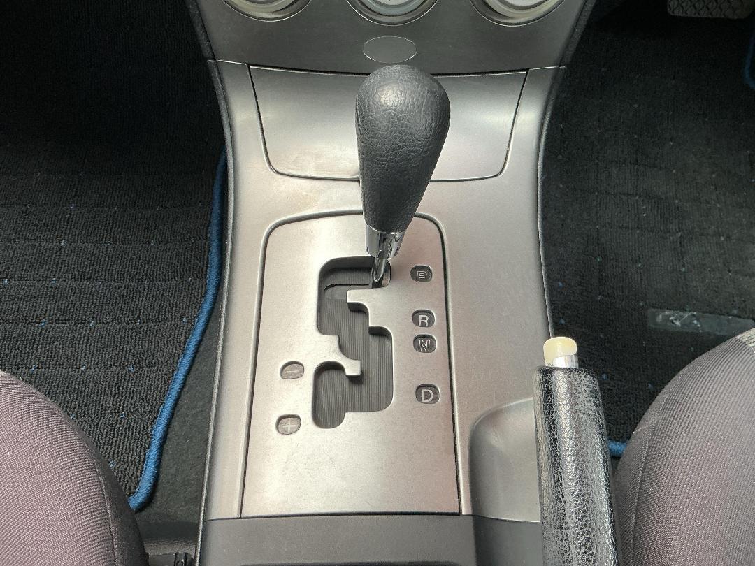 Photo '23' of Mazda Atenza