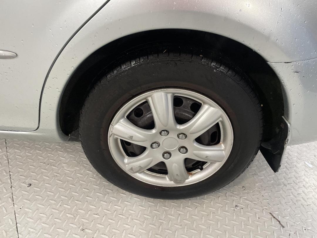 Photo '11' of Mazda Atenza