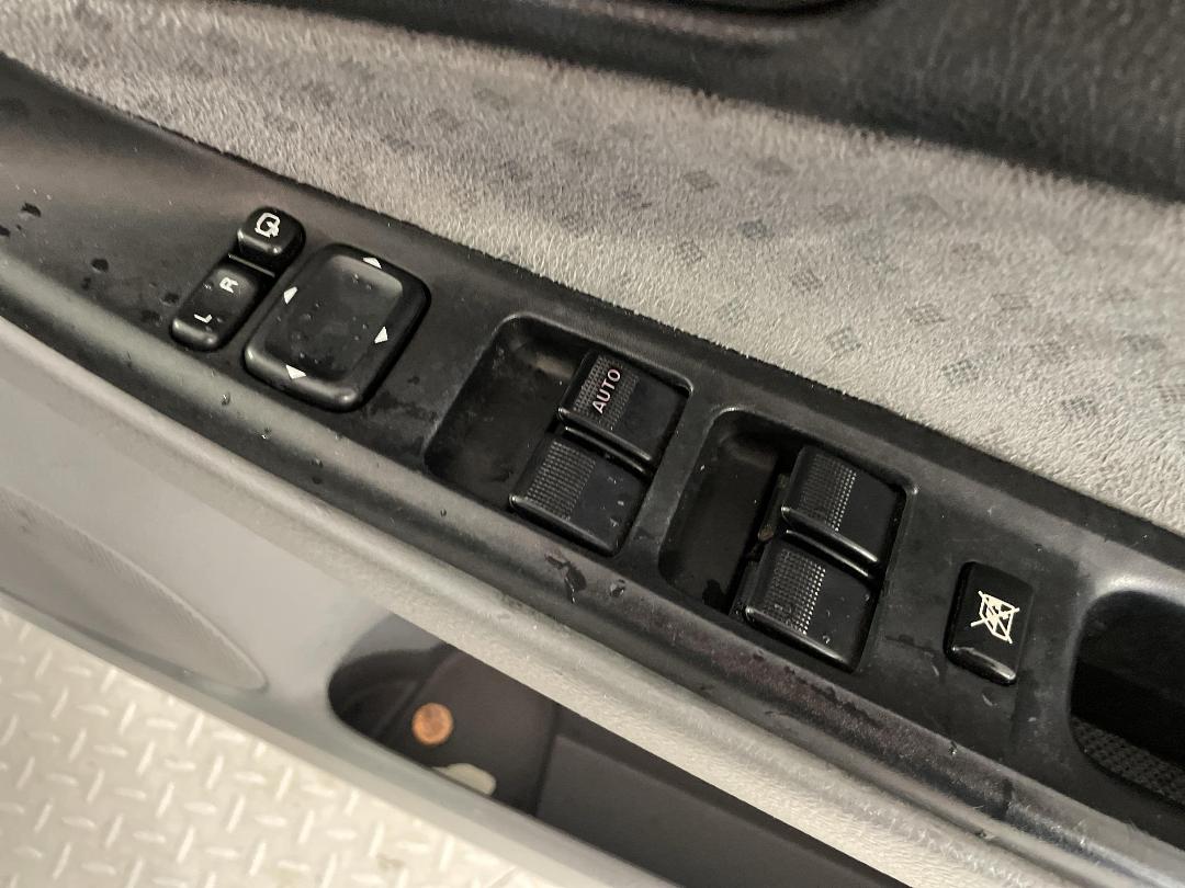 Photo '24' of Mazda Atenza