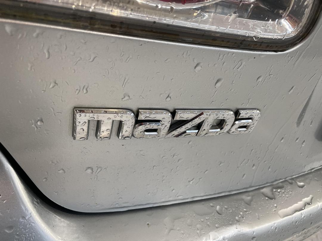 Photo '33' of Mazda Atenza