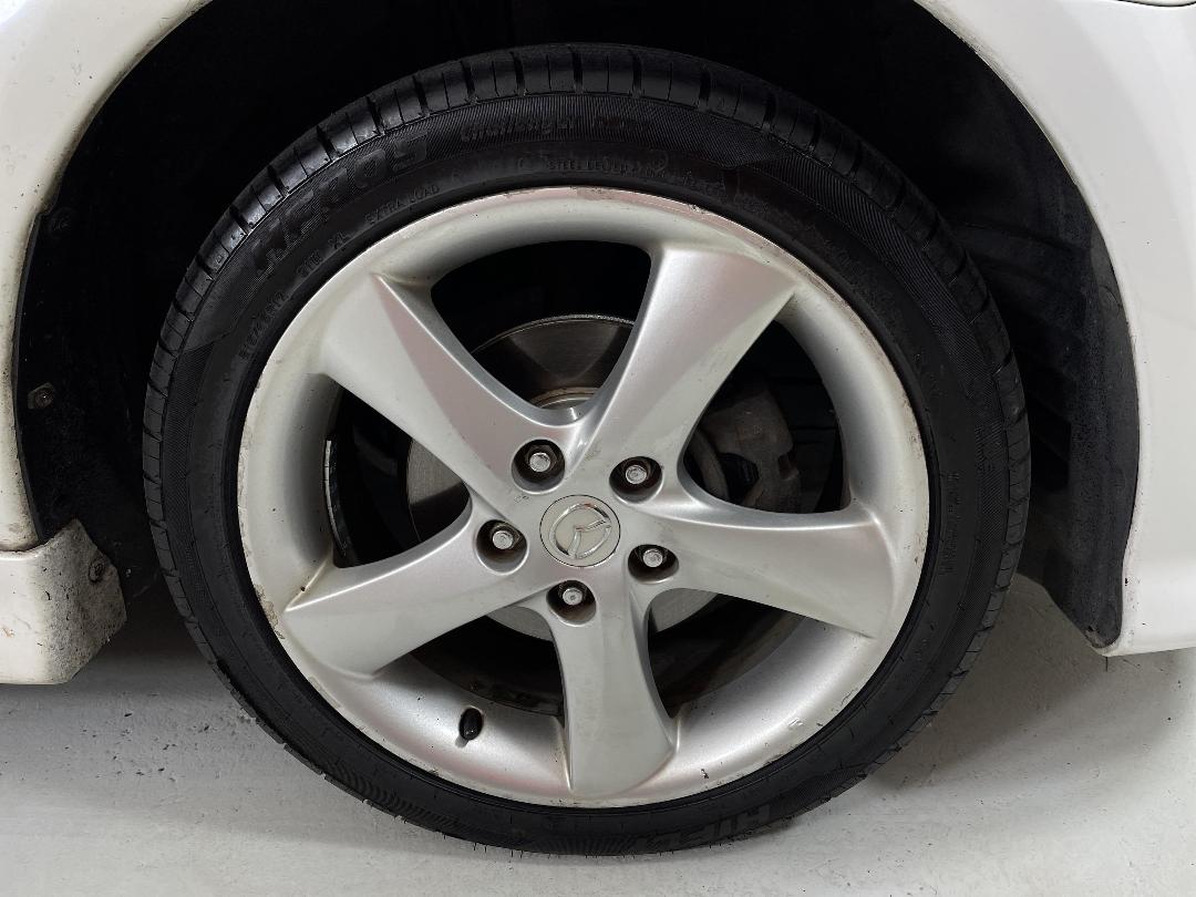 Photo '9' of Mazda Atenza Photo '9' of Mazda Atenza