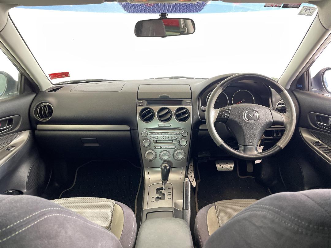 Photo '17' of Mazda Atenza Photo '17' of Mazda Atenza