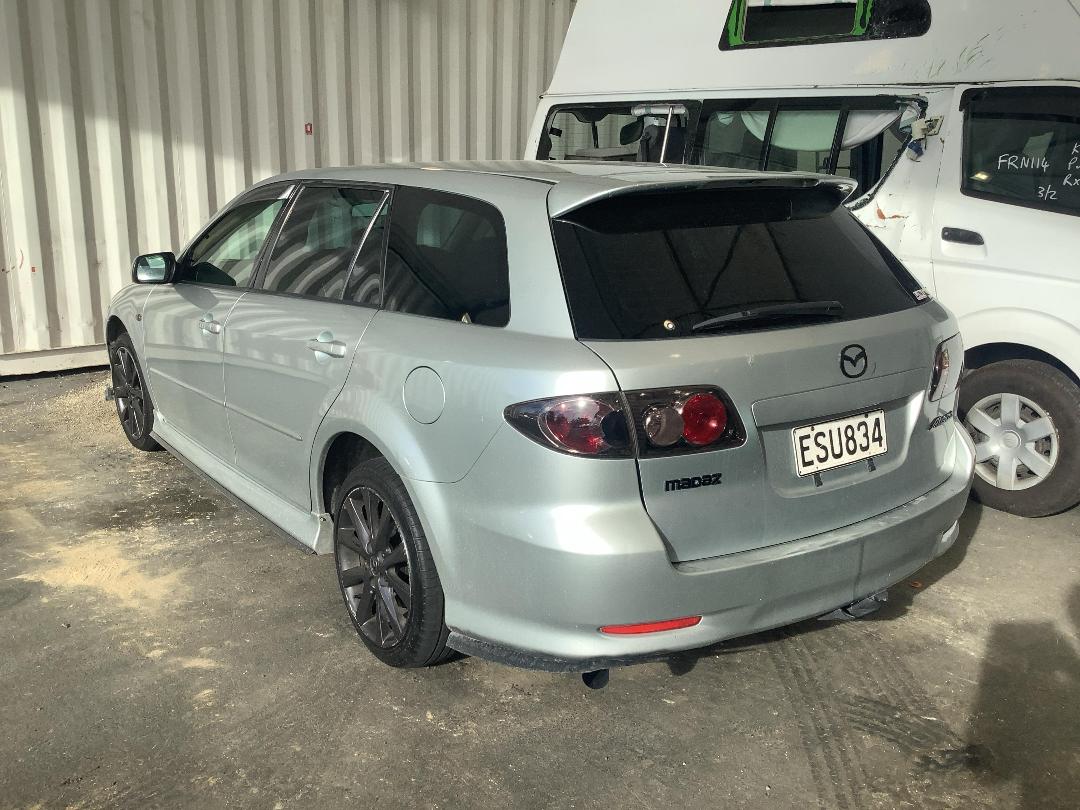 Photo '7' of Mazda Atenza