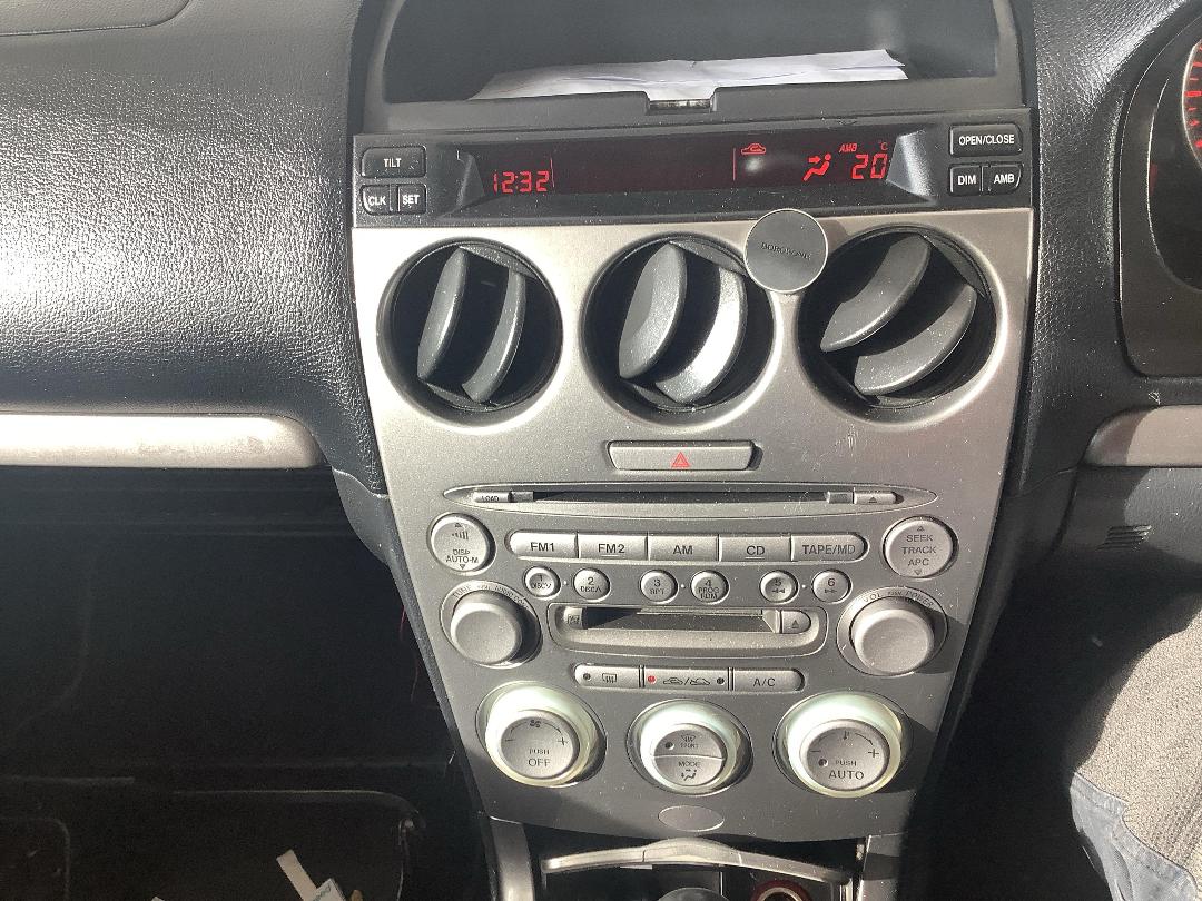 Photo '17' of Mazda Atenza