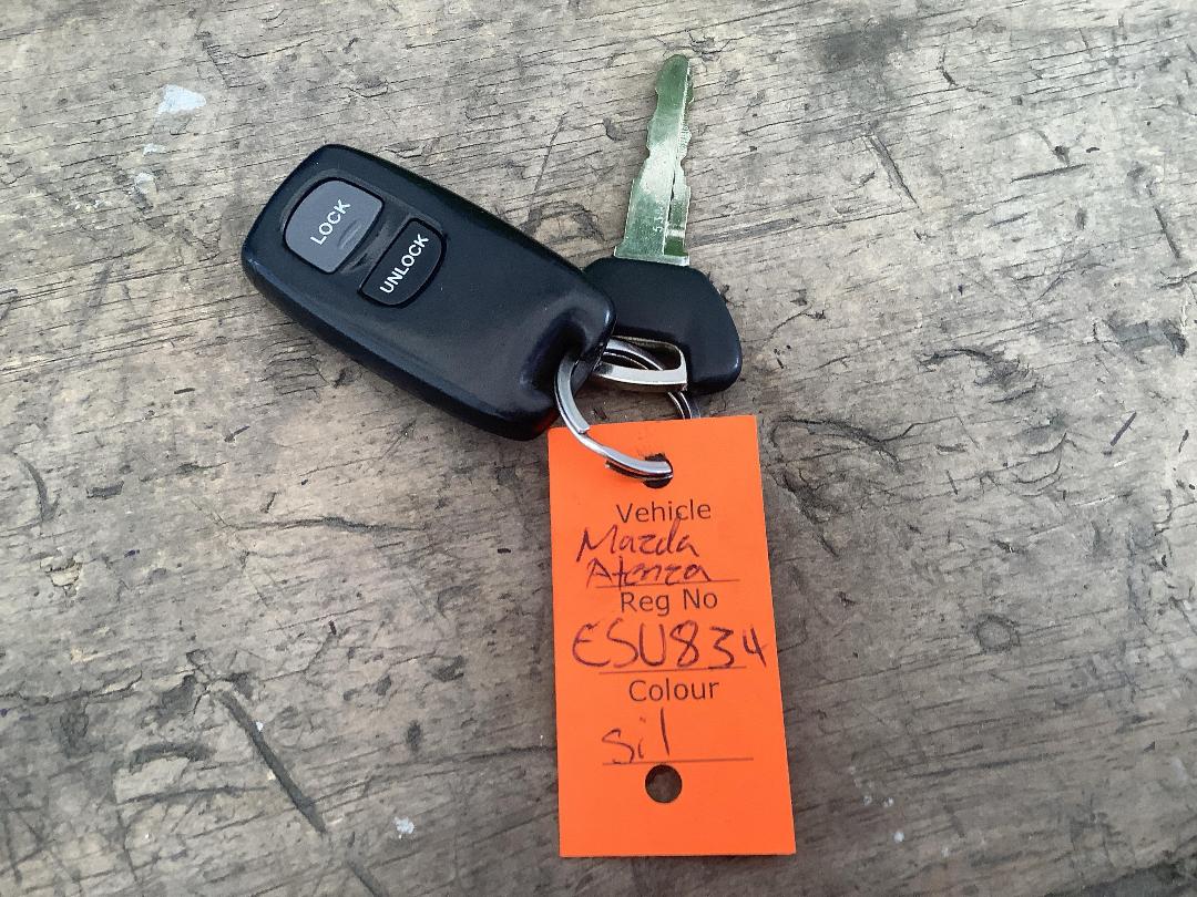 Photo '22' of Mazda Atenza