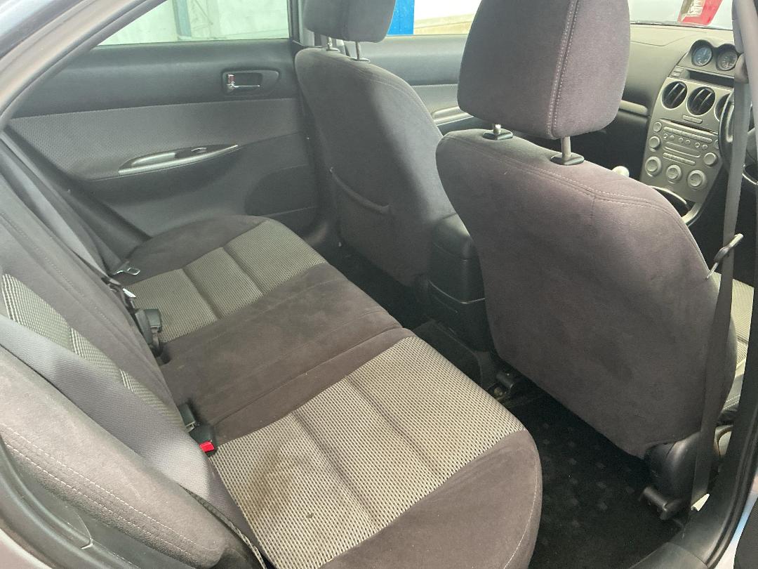 Photo '6' of Mazda Atenza