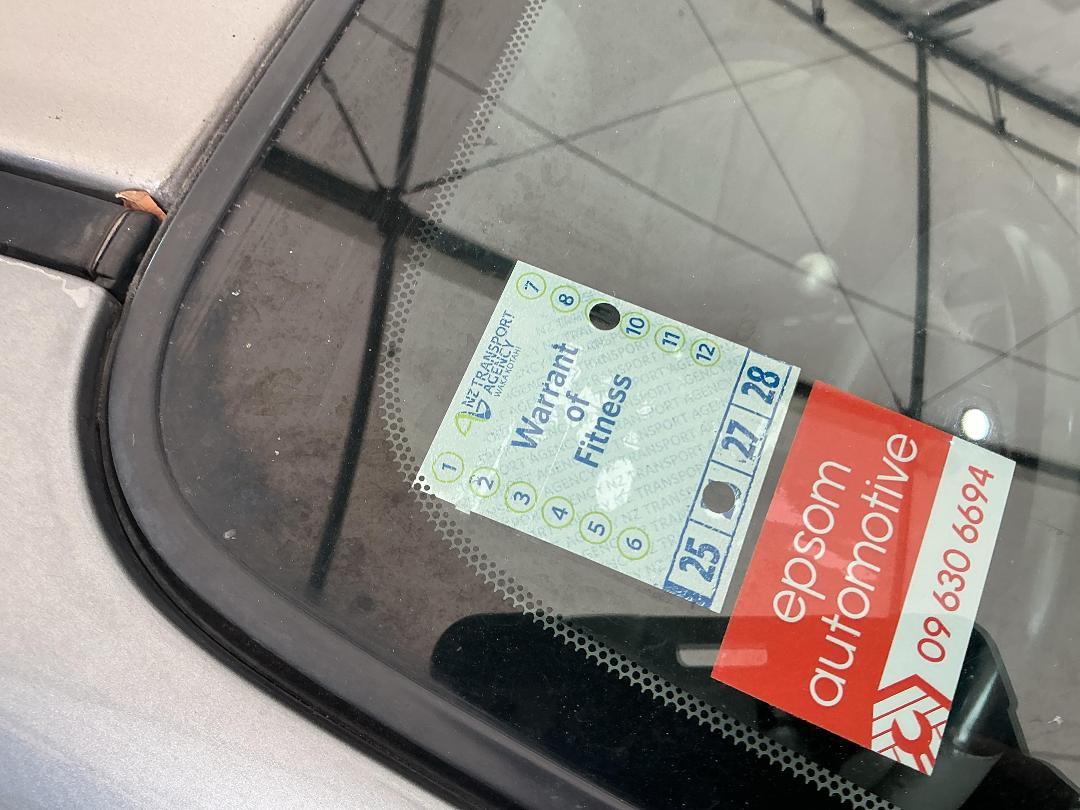 Photo '16' of Mazda Atenza