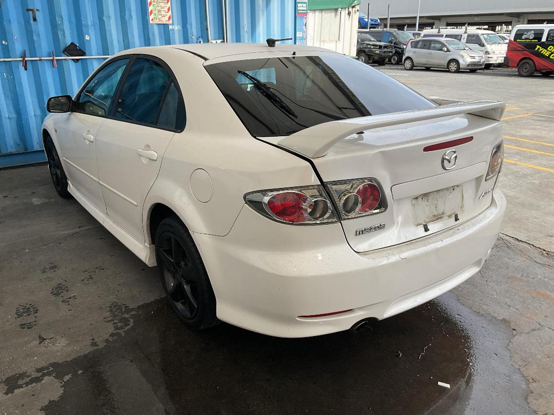 Photo '7' of Mazda Atenza