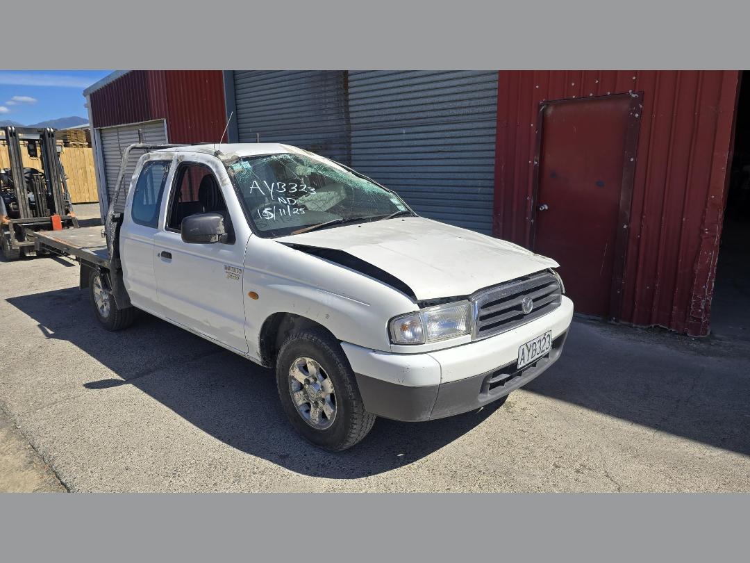 Photo '3' of Mazda Bounty CAB Plus C/C SDX Photo '3' of Mazda Bounty CAB Plus C/C SDX