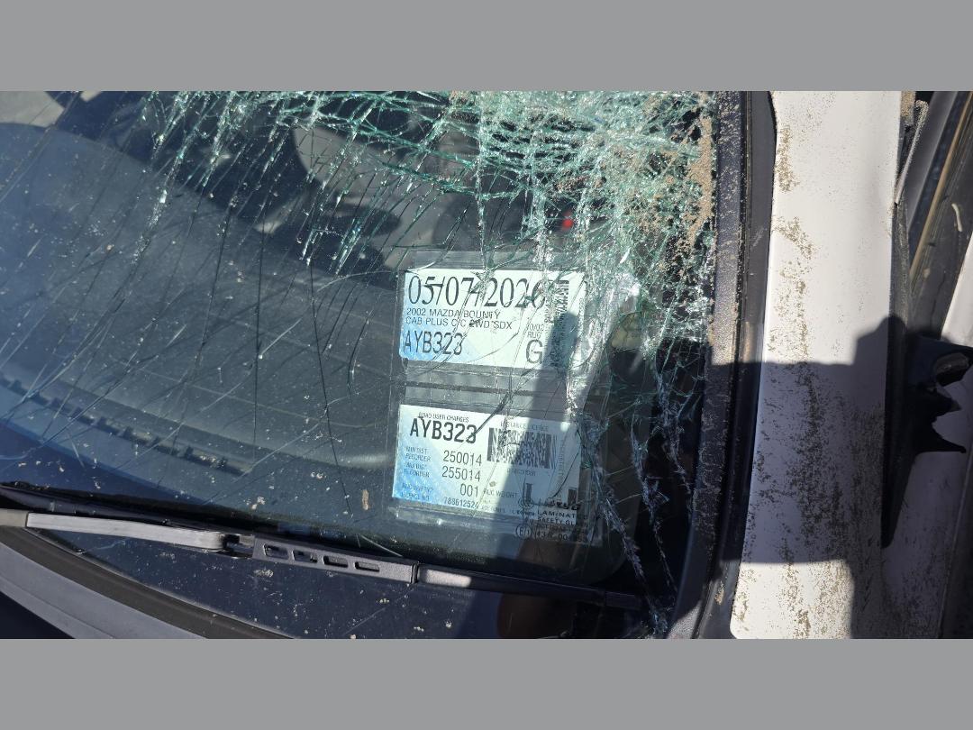 Photo '17' of Mazda Bounty CAB Plus C/C SDX Photo '17' of Mazda Bounty CAB Plus C/C SDX