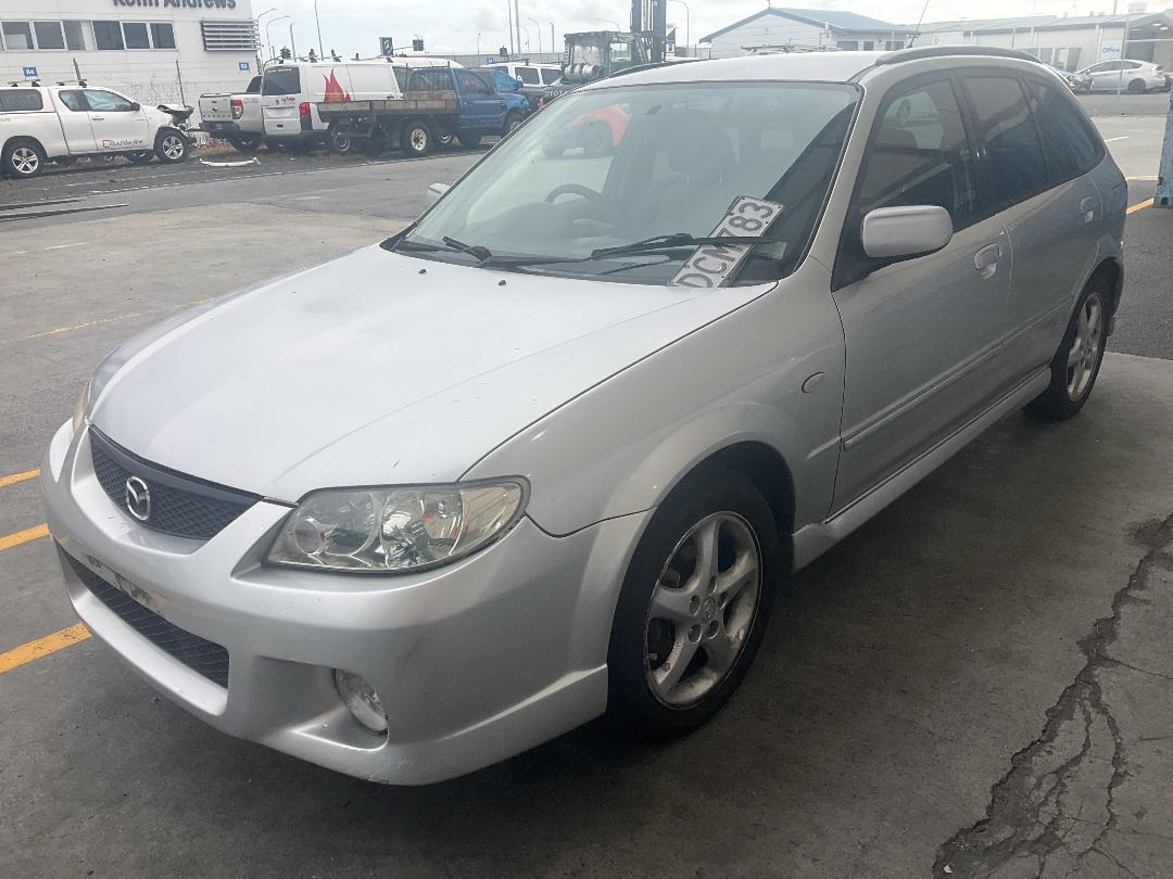 Photo '3' of Mazda Familia Photo '3' of Mazda Familia