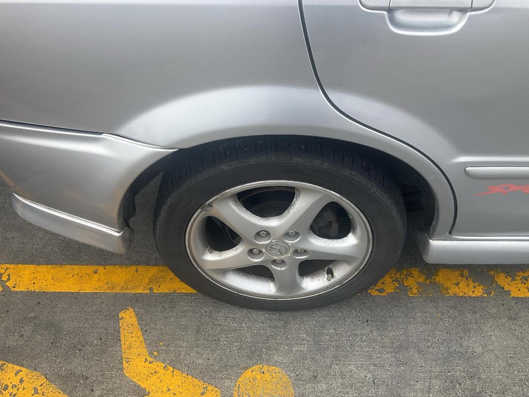 Photo '20' of Mazda Familia Photo '20' of Mazda Familia