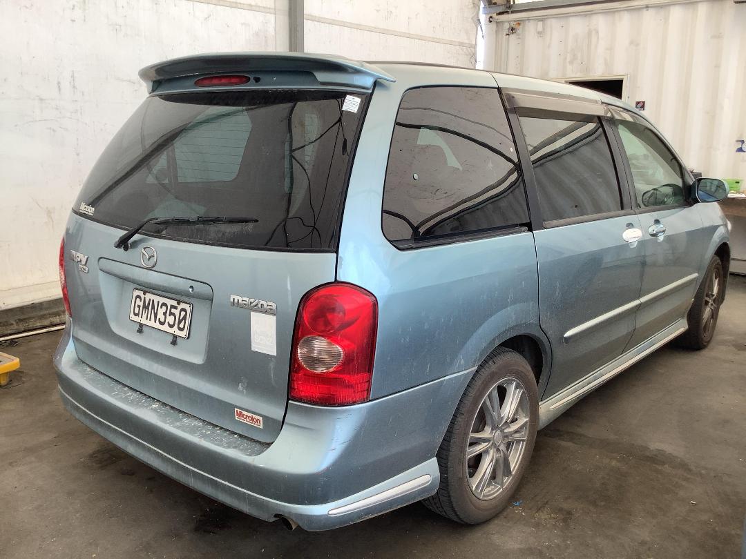 Photo '5' of Mazda MPV