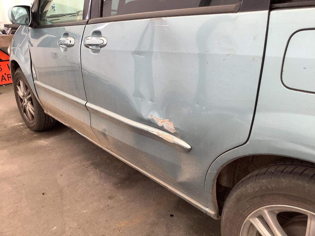 Photo '7' of Mazda MPV