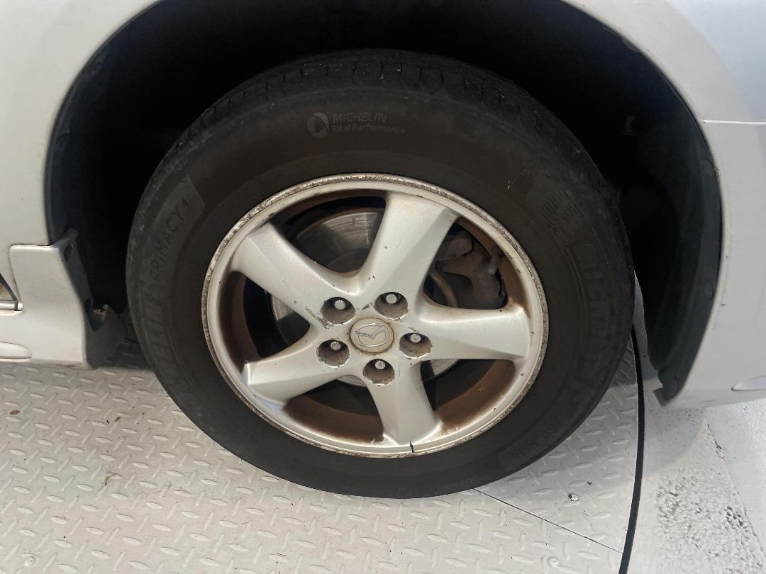 Photo '7' of Mazda MPV