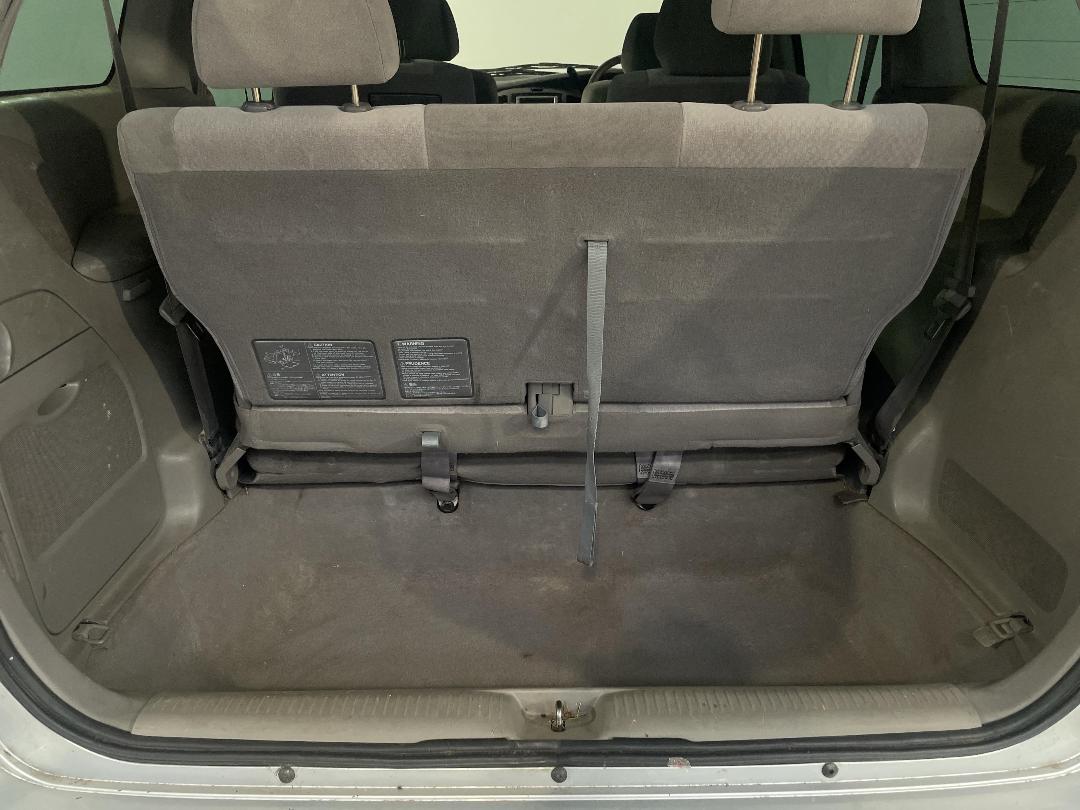 Photo '12' of Mazda MPV