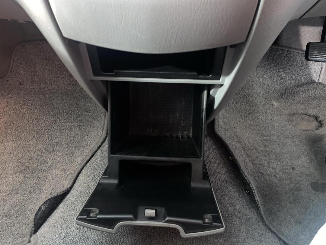 Photo '23' of Mazda MPV