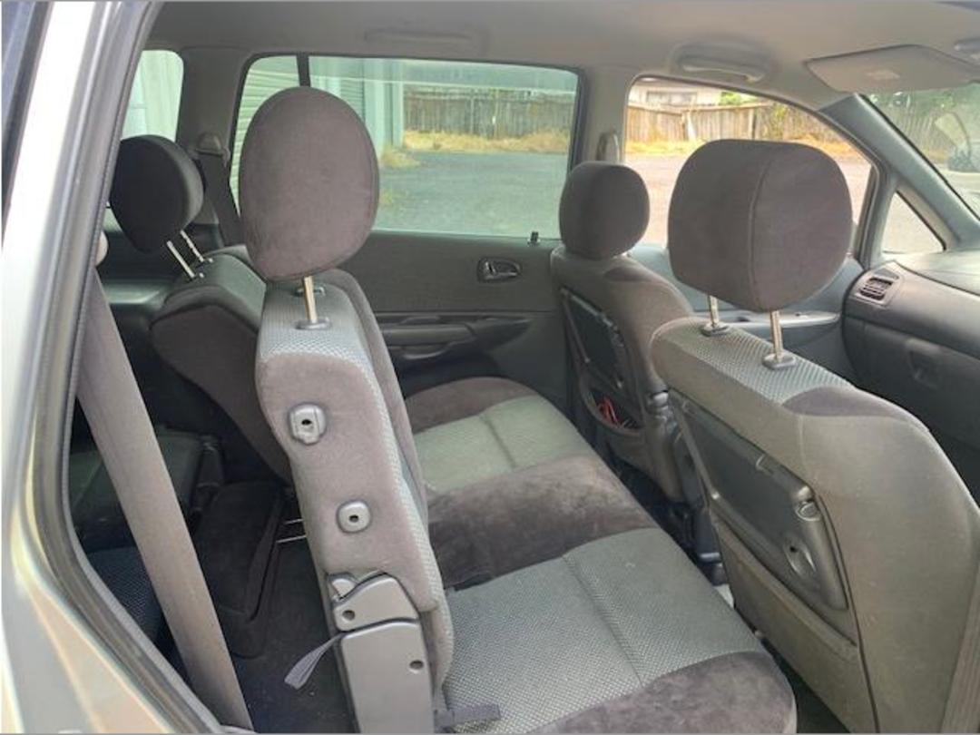 Photo '15' of Mazda Premacy Photo '15' of Mazda Premacy