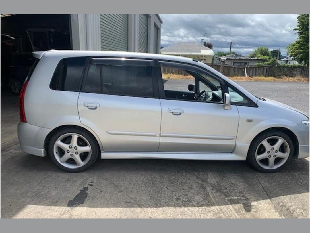 Photo '5' of Mazda Premacy Photo '5' of Mazda Premacy