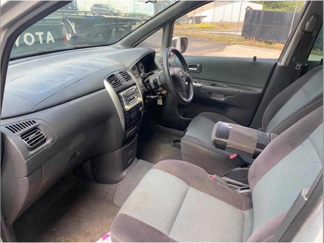 Photo '12' of Mazda Premacy Photo '12' of Mazda Premacy